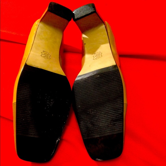 Genuine Leather Square Toed Pumps - Picture 5 of 6